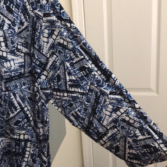 Women top - Picture 2 of 4